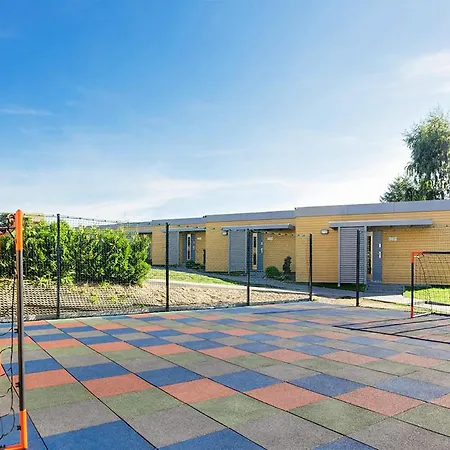 2 Bedroom Gorgeous In *